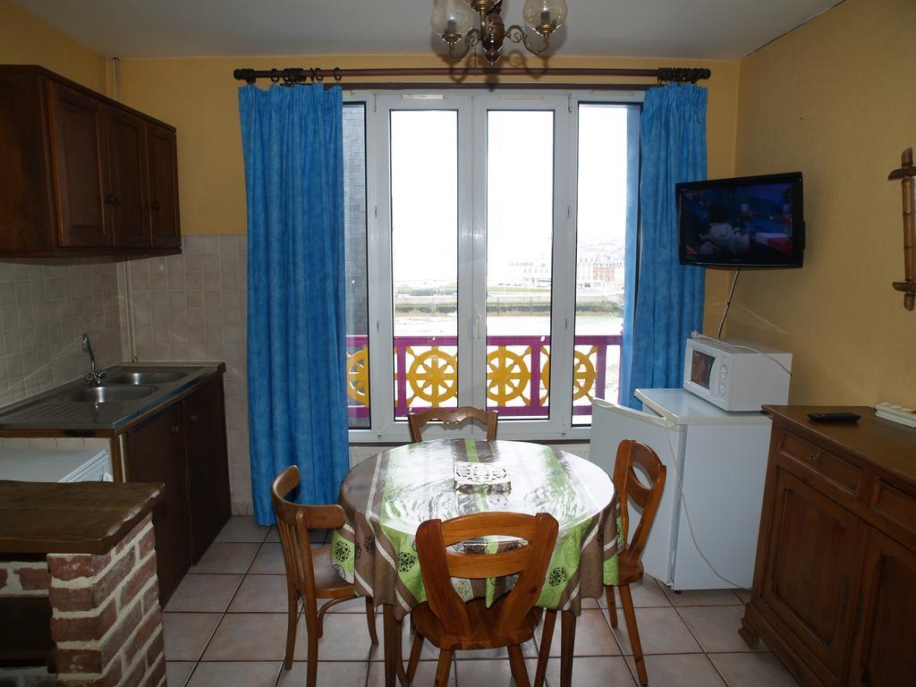 Ets Levillain - Hotel Les Caletes Le Treport Exterior photo